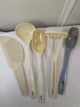 Vintage Foley Ensar Plastic Nylon Kitchen Utensils Set 5 Ladle slotted s... - $43.20 CAD