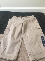 1 Pc St. John&#39;s Bay Women&#39;s  Brown Capri Pants Cuffed Bottom Size 10  - $31.68