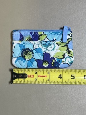 Vera Bradley Mini Wallet In The Retired Blueberry Blooms Pattern Item image 4