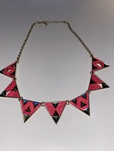 Gold Tone Metal Pink and Gold Geometric Triangle Pendant Necklace 18 In - £7.63 GBP