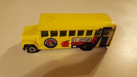 Vintage 1985 Matchbox School Bus Big Apple, Books, Flat Tires 1:95 Die C... - £22.72 GBP