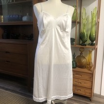 Vintage Komar White Full Slip Nightgown Womens 36 Average Nylon Lace Tri... - $185.64 MXN