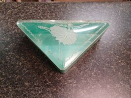 VTG Corner Triangle Hankie Handkerchief Box Green Swirl Marble Ballerina... - $19.79