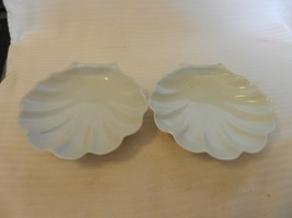 Set of 2 White Ceramic Clam Shell Plates for Appetizers or Sauces - £23.92 GBP