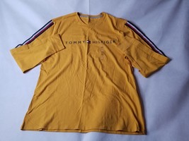 Tommy Hilfiger T-Shirt Adult XXL Yellow Spellout Logo Crew Neck Long Sle... - £15.62 GBP