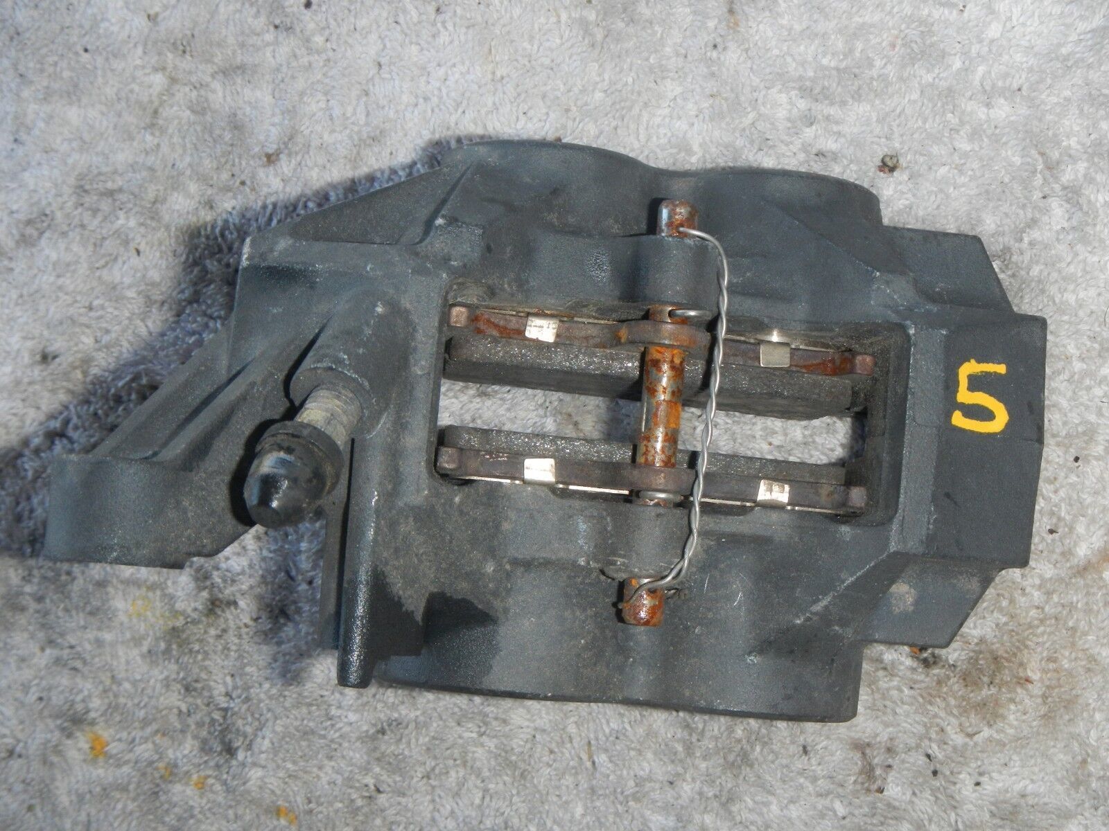 Left hand front caliper #5 1XLN 1995 1996 Ducati Monster 900 750 SS M - $33.66