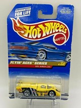 1998 Hot Wheels Flyin Aces Series Sol-Aire CX4 #739 YELLOW RACE Car - £4.71 GBP