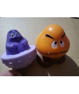 Vintage Goomba Original Mario Nintendo 1989 and Grimmace Toy Figures - $165.98 MXN