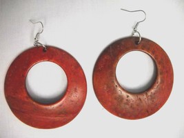 XL RED BURGUNDY COLOR REAL COCONUT WOOD DANGLING ROUND HOOP BOHEMIAN EAR... - €5,17 EUR