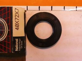 NATIONAL OIL SEAL 40X72X7 101546 - £7.83 GBP