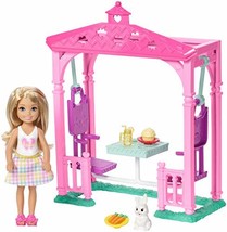 Barbie Club Chelsea Picnic Doll &amp; Playset - $803.13 MXN
