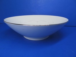 Noritake Whitebrook 6441 Vintage 8 7/8&quot; X 2 1/2&quot; Footed Serving Bowl VGC - £22.75 GBP