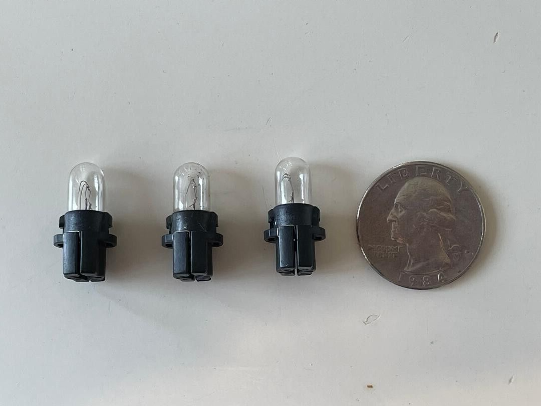 3 Pachislo Slot Machine Replacement Bulbs with Cut Bottom - $12.99