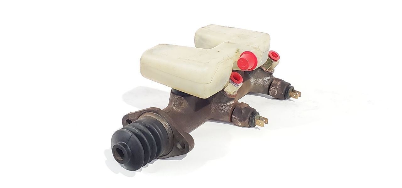 1967 1968 1969 Volkswagen Truck Double Cab 1600 OEM Brake Master Cylinde... - $44.55