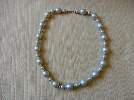 Elegant vintage pearlescent gray princess length beaded necklace - $12.00