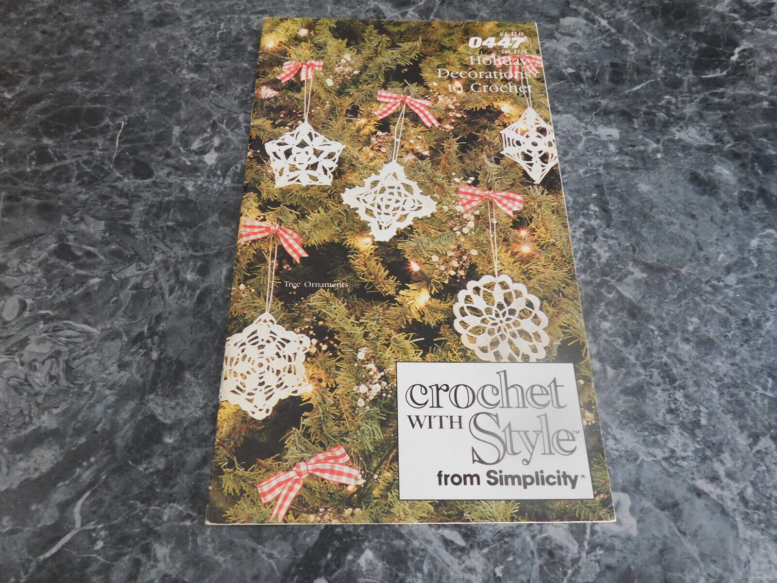 Holiday Decorations to Crochet by Simplicity #447 - $4.99