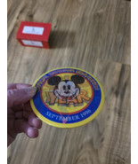 Vintage 1995 Disneyana Convention - Lenticular Button Mickey Mouse Donal... - $12.01 CAD
