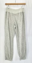 Barefoot Dreams Malibu Collection Crinkle Jersey Joggers SMALL Soft Pants Grey - £22.34 GBP