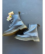 Dr. Martens Women’s Boots Pascal 1460 Smooth Leather Size 5 - $2,363.93 MXN