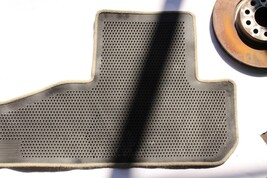 2003-2004 INFINITI G35 REAR SEAT CARPET FLOOR MAT K3430 image 4