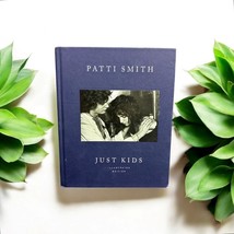 SIGNED Illustrated Edition Just Kids by Patti Smith - £97.98 GBP