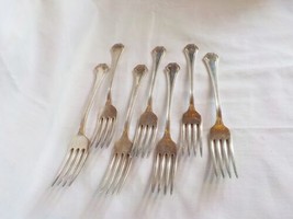 7 Vintage Reed &amp; Barton Pompeian Dinner Forks 7 3/4&quot; Long - $28.00