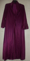 Excellent Womens Vtg Movie Star Silky Burgundy Nylon Dressing Gown Robe Size S - £30.02 GBP