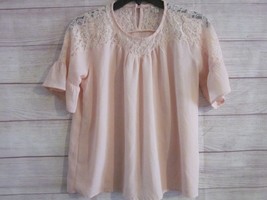 Monteau Los Angeles Girls Size XLarge  Pink Bell Sleeve Blouse Lace Flower - £7.10 GBP