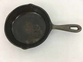 Small 6 5/8&quot; No. 3 1H-3 Vtg USA Made Cast Iron Heat Ring Skillet - $14.85