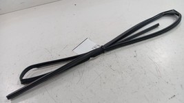 Subaru Impreza Door Glass Window Seal Rubber Left Driver Front 2017 2018... - $34.84