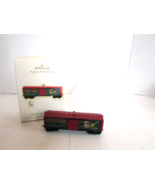 Hallmark Keepsake Ornament Lionel Holiday Boxcar 2009  H36 - $9.45