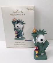 Snoopy Peanuts 2008 Hallmark Patriotic Pals Statue of Liberty 11th in Series - £11.99 GBP