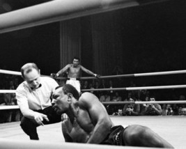 Bob Foster Vs Muhammad Ali 8X10 Photo Boxing Picture b/w - $3.95