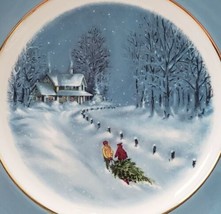 Avon Wedgwood 1976 Bringing Home The Tree 8.75&quot; Porcelain Plate Series - £11.96 GBP