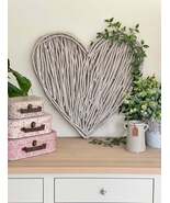 French Taupe Wicker Heart- 60cm - €97,75 EUR French Taupe Wicker Heart- 60cm - €97,75 EUR