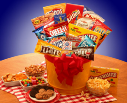 Junk Food Madness Gift Pail - Indulge in a Variety of Delicious Snacks - £43.35 GBP