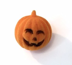 Vintage Flocked Halloween Jack O&#39; Lantern Pumpkin Lapel Pin Orange Black 3D - £11.99 GBP