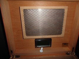 Brizard Airflow Humidor in Racing Orange Leather with cutter and lighter NIB image 12