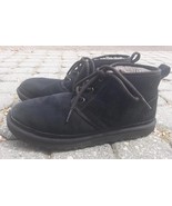 Men&#39;s UGG Neumel Chukka Boots Size 10 Black 3236 GG - $725.82 MXN