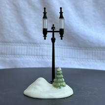 Dept 56 - Lamppost with Tree - Loose Figurine Heritage Village from 1989 - £9.34 GBP
