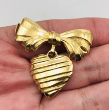 Vintage Avon Gold Tone Ribbon w/ Hanging Heart Brooch Pin -- 1.5&quot; x 1.5&quot; - $9.49