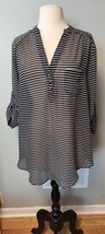 Torrid V-Neck Sheer Short Sleeve Striped Hi Lo Tunic sz 0 Buttons Large   - $12.02