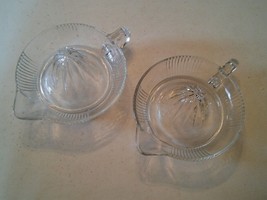 000 Pair - 2 Vintage Clear Glass Reamers Juicers - £13.32 GBP