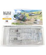 UH-1 UH-1H Iraquois - Huey Helicopter 1/72 Scale Plastic Model Kit - Has... - $454.50 MXN