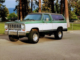 1977 Dodge Ramcharger SE 4×4 | 24x36 inch POSTER | classic pickup truck - £16.85 GBP