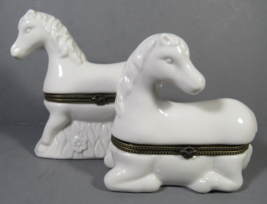 Trinket Boxes White Porcelain Horses 2 qty VINTAGE Hinged 4&quot; &amp; 3&quot;. - £10.09 GBP