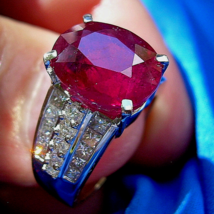 Earth mined Ruby Diamond Engagement Ring Vintage Style Solitaire 18k White Gold - $28,229.07 CAD
