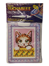 Janlynn Tuckables Basket Kitty Textured Yarn Picture Craft Kit Easy Punch Embroi - $11.75