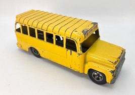 Vintage 1960&#39;s 9-inch Hubley Pressed Steel Yellow School Bus - £19.03 GBP