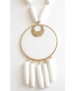 Bold White Circle Pendant Necklace Celebrity Jewelry Plastic Beads Gold ... - £11.84 GBP